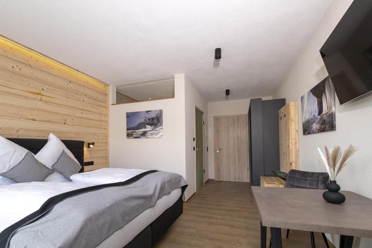 Hotel Mueller'S Stuben Isny im Allgäu Esterno foto